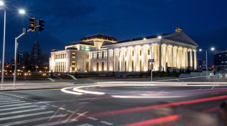 哈萨克斯坦歌剧院